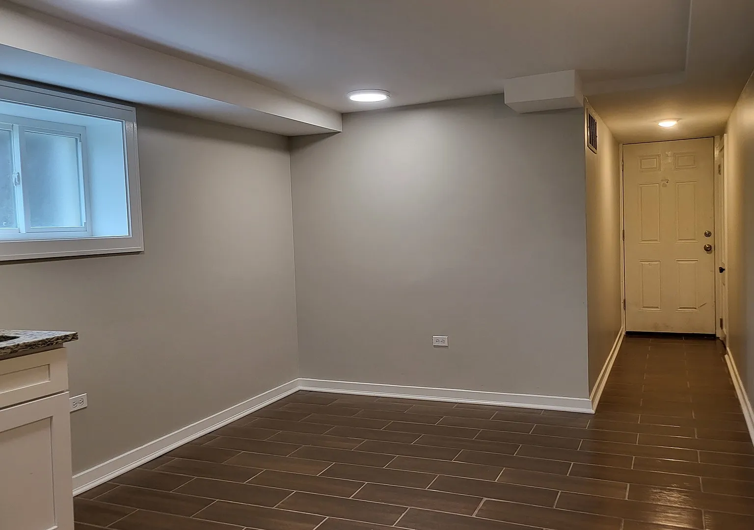 2 bed, 600 sqft, $1,595 — Photo 4