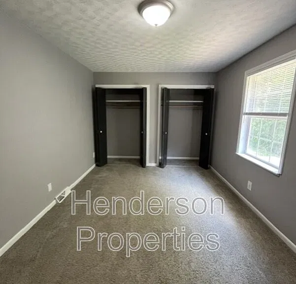 1343 N 6th St — Photo 9