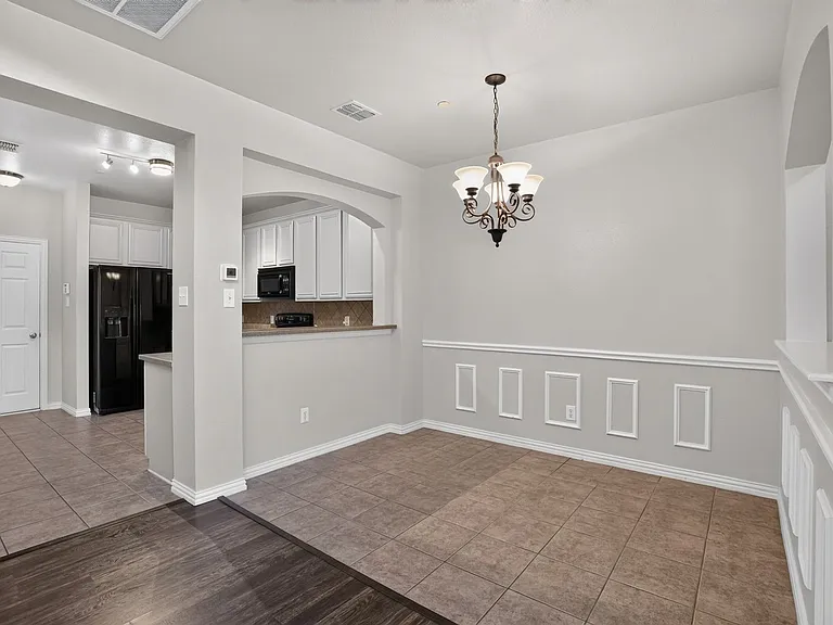 3112 Bedford Rd — Photo 11
