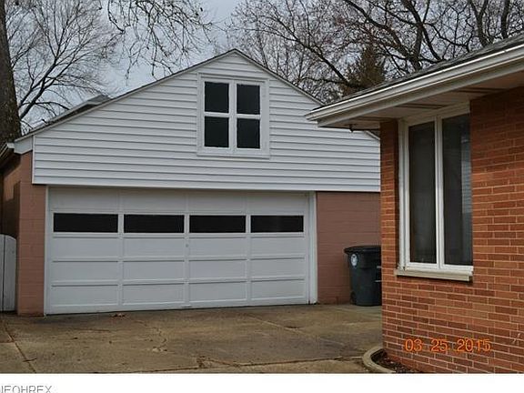 3rd image of 532 Lamont Ave
