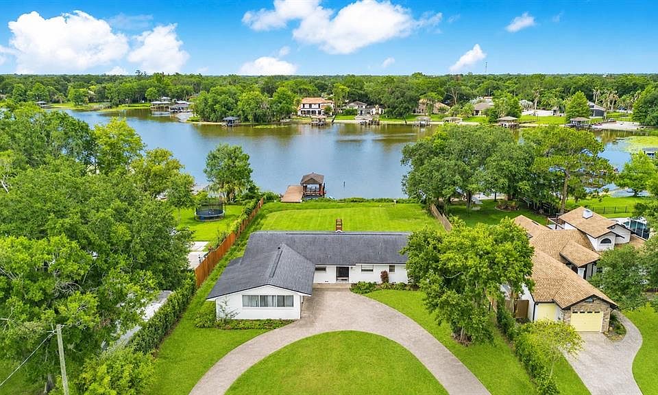 1st image of 5725 Padgett Cir