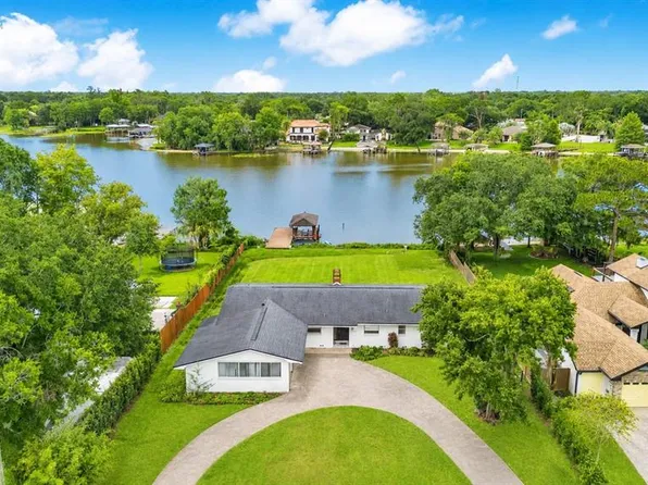 5725 Padgett Cir, Orlando, FL 32839
