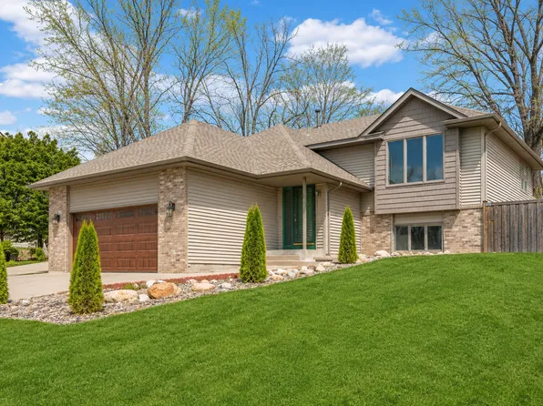 2916 Frank St, Saint Paul, MN 55109