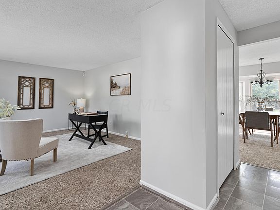4th image of 8036 Schoolside Dr