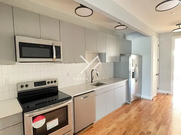 170 Covert Street 3 image 3 of 8