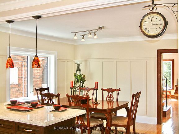 4th image of 15 Wendover Rd