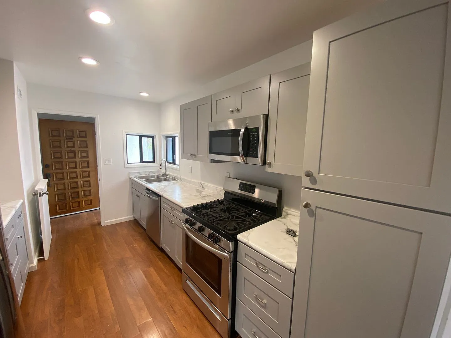 Beautiful, Remodeled 3 Bed, 2 Bath in the Heart of Clairemont! — Photo 4