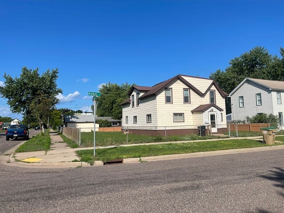 305 Rural St - 305 S Rural St Chippewa Falls WI | Zillow