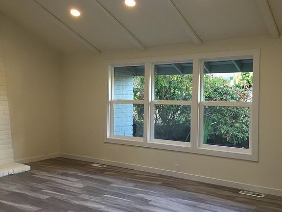 4th image of 13011 SE 69th St