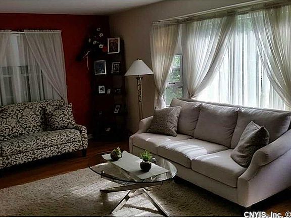 4th image of 613 Velasko Rd