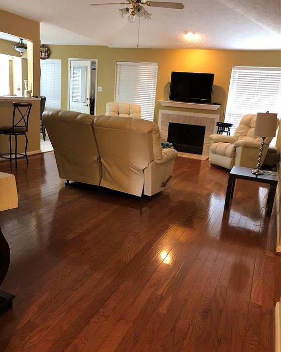 1st image of 7902 Winehill Ln
