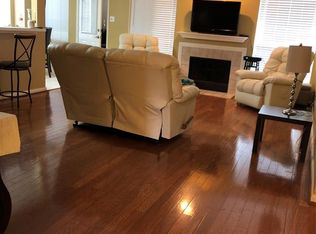 7902 Winehill Ln, Houston, TX 77040