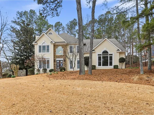 1307 Amberwood Dr, Woodstock, GA 30189