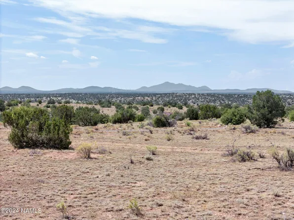 5724 W Blue Star Trl, Williams, AZ 86046