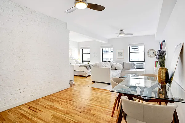Rented by Compass | media 8