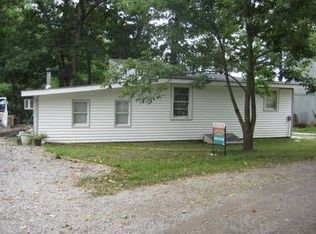 8411 Curly Ln, Freeman, MO 64746