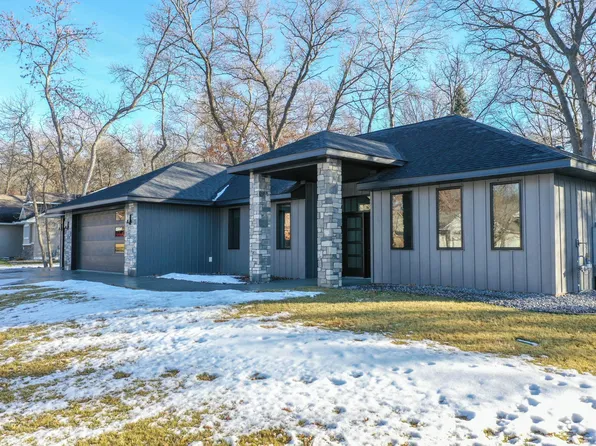 1906 Wildflower Ln NE, Alexandria, MN 56308