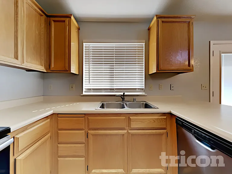 1600 Cattail Ct — Photo 7