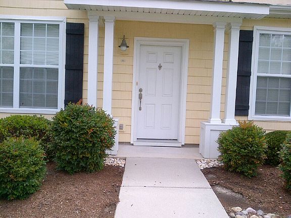 4th image of 1152 Grace Hill Dr
