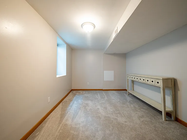 2916 Johnson St NE — Photo 21