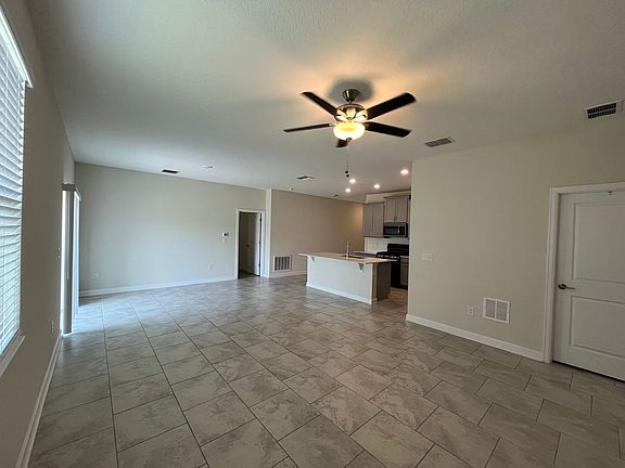 5th image of 1415 Oak Marsh St