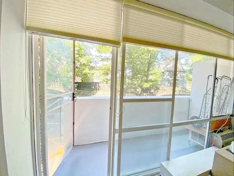 29 Concord Ave #207 — Photo 9