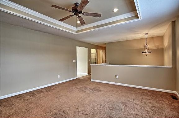 4th image of 105 Chadwick Cir #3