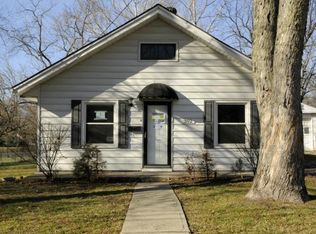302 NE Main St, Lees Summit, MO 64063