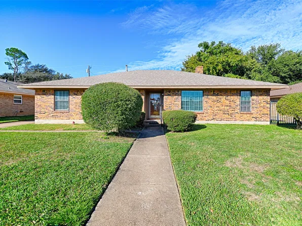 2909 Lee Park Dr, Irving, TX 75062