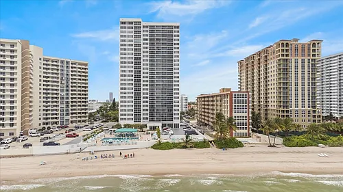 3140 S Ocean Dr Photo 1