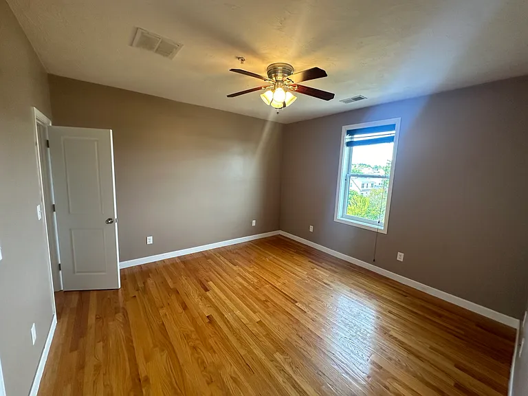 100 Fellsway West 401 #401 — Photo 11