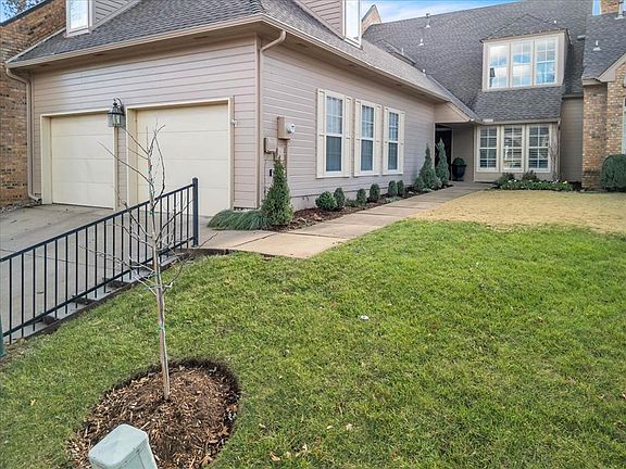 2nd image of 706 Aberdeen Rd