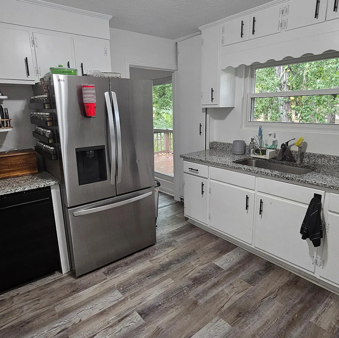 4 bed, 2150 sqft, $2,350 — Photo 3