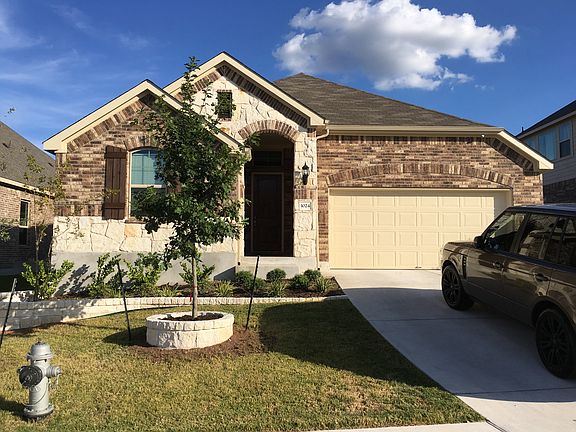 4th image of 1024 Hartman Dr