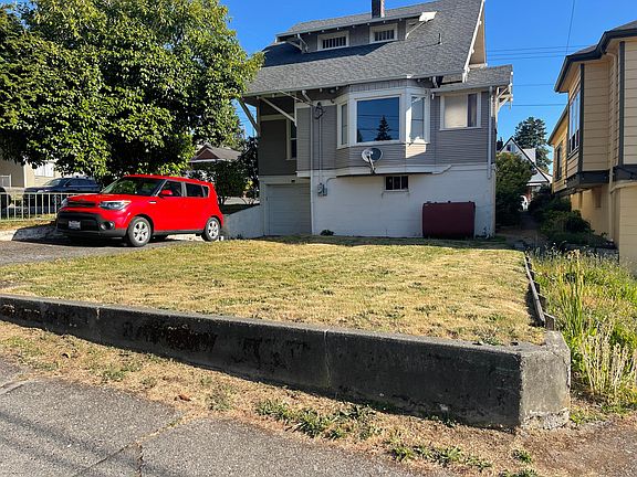 4th image of 1431 Burwell St