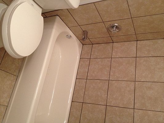4th image of 5601 Gateway Dr