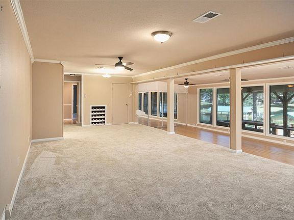 2nd image of 2119 Lakeview Dr