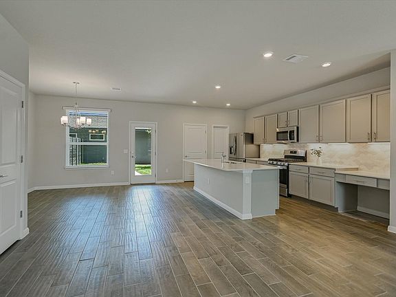 5th image of 8717 Whitter Dr #B