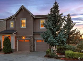 967 3rd Ct NE, Issaquah, WA 98029