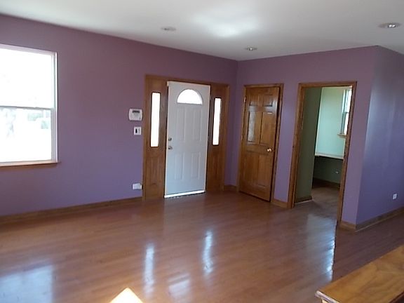 2nd image of 2903 Eshcol Ave