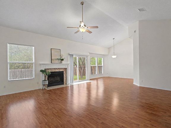 3rd image of 14818 Yellowleaf Trl