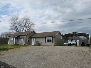 8272 S 250 W, Trafalgar, IN