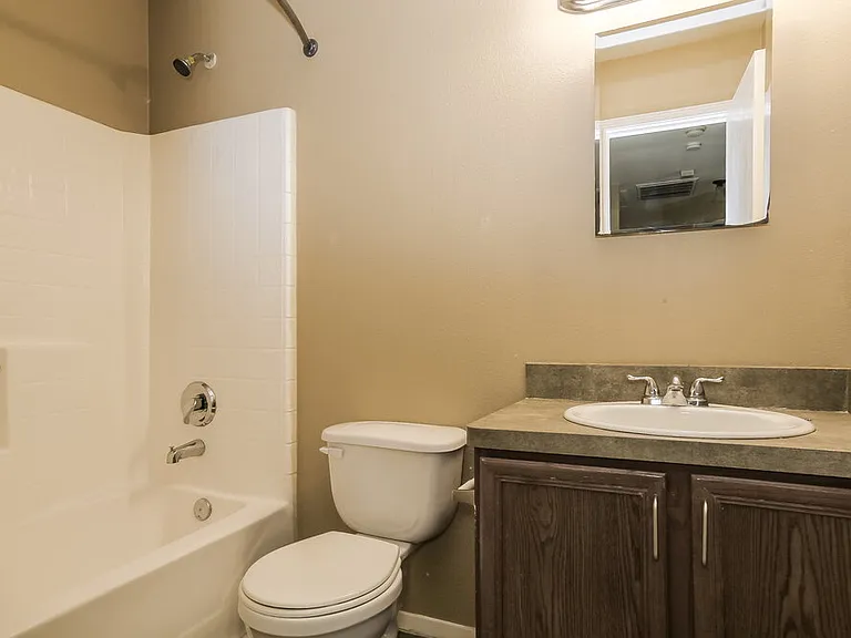 3231 Dartmouth Field Ln — Photo 23