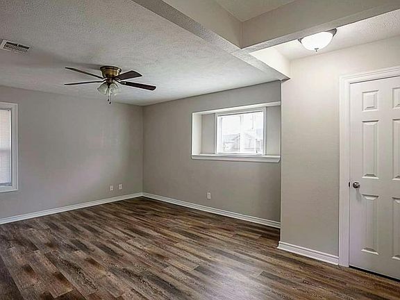 4th image of 120 N 35th St