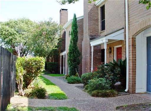 3rd image of 12550 Piping Rock Dr