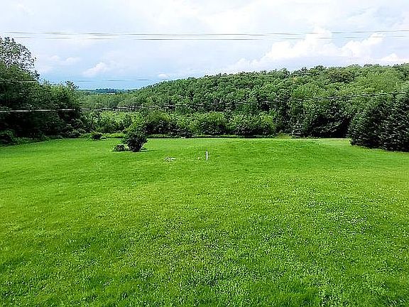 5th image of 351 White Oak Dr