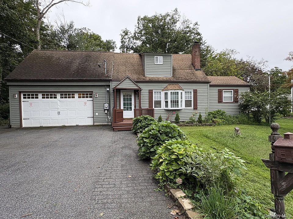 1st image of 13 Cedar Lane