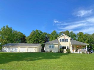79 Buckingham Ln, Mount Nebo, WV 26679