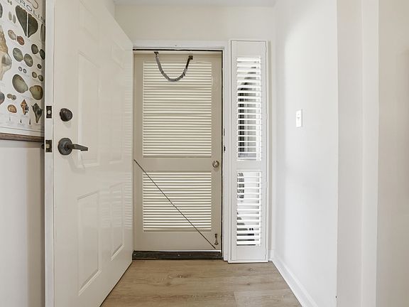 3rd image of 709 Retreat Beach Circle #D3F