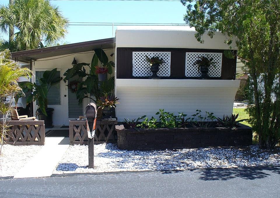1st image of 7801 34TH AVENUE N #2